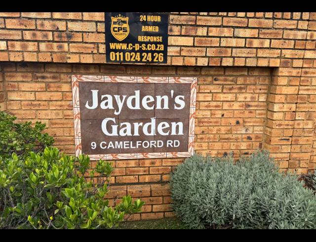 3 BEDROOM HOUSE FOR SALE IN NEW REDRUTH